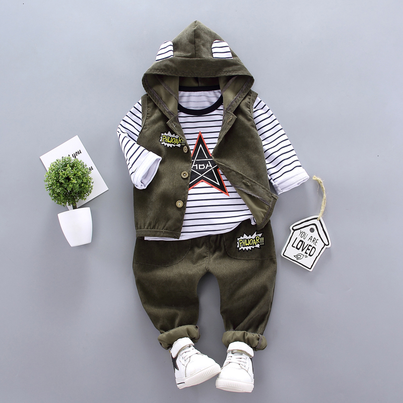 Setelan baju anak laki-laki, b - Running Gear For Kids ulasan dan harga