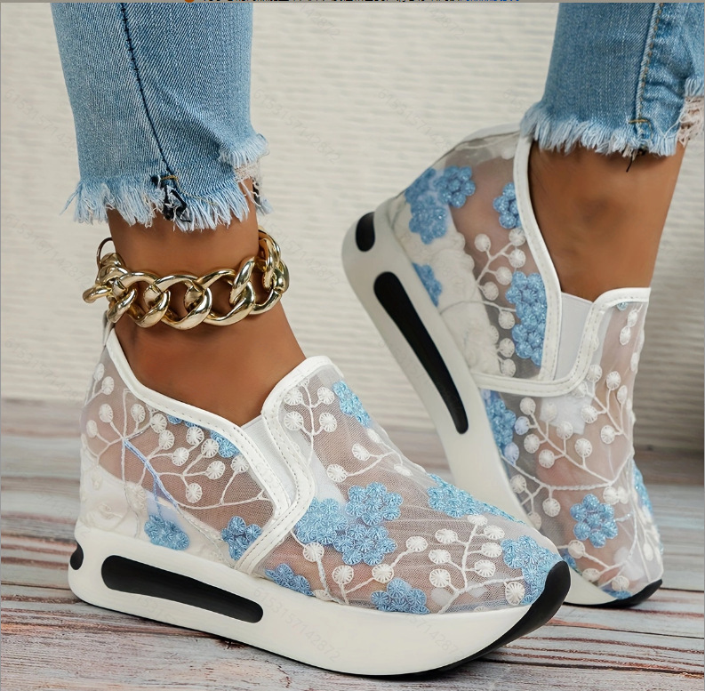 Sepatu Olahraga Wanita Platfor - Running Gear Woman ulasan dan harga